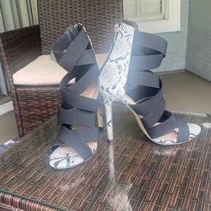 Black & White Strappy High Heel. Never Worn!